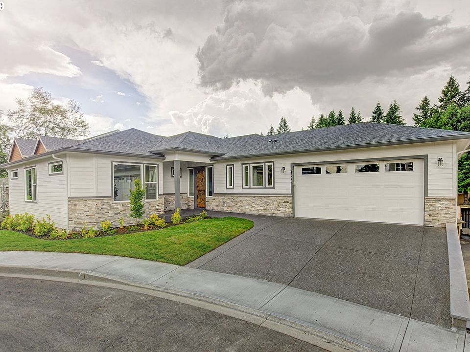 1st image of 4600 NE 126th Cir