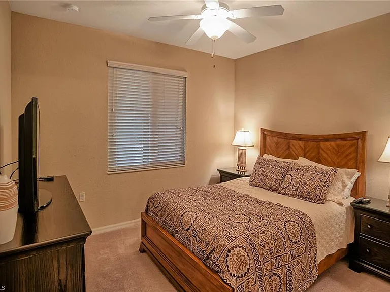 9727 Acqua Ct #425 — Photo 13