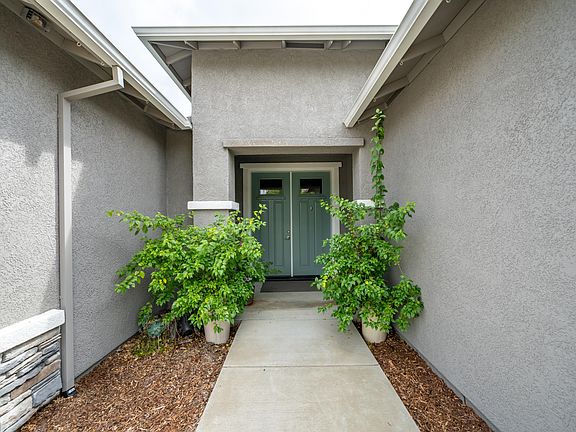 4th image of 1130 Bingham Dr
