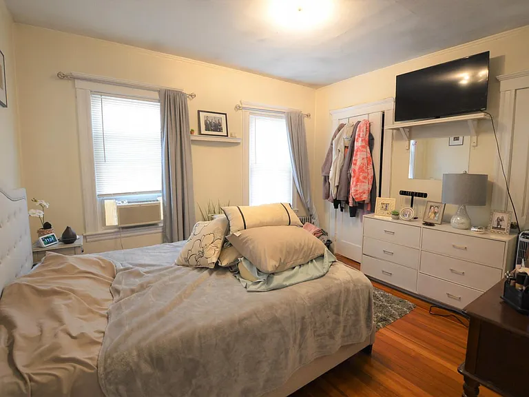 18 Hunnewell Ave #2 — Photo 10