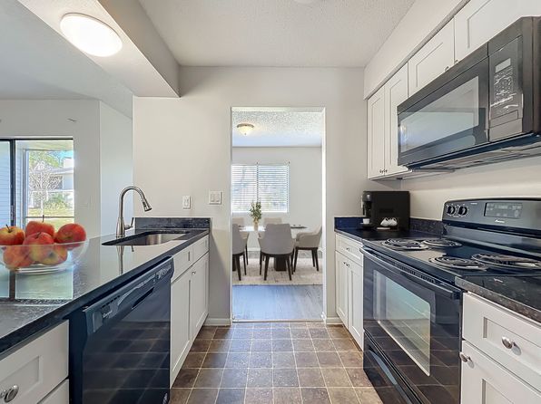 534 Sun Valley Vlg #552-209