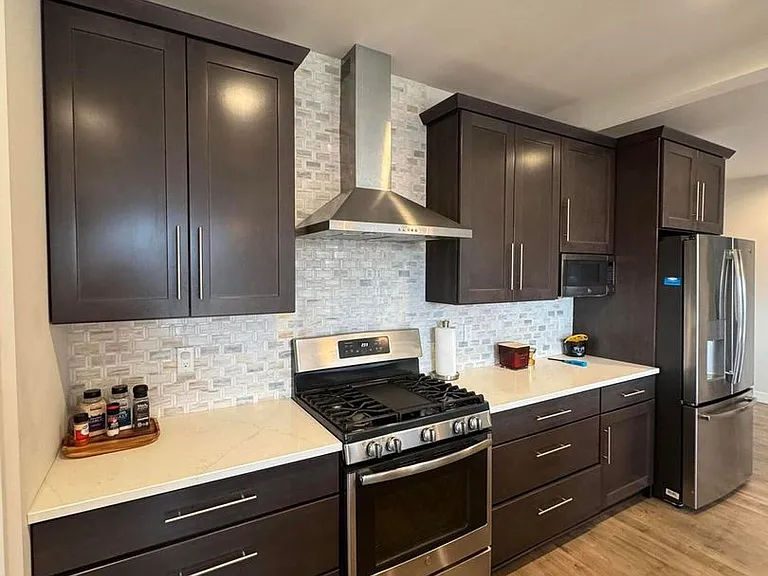 1541 G St #1 — Photo 6