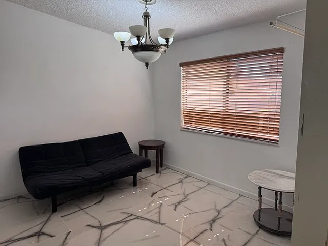 20205 SW 79th Ct — Photo 5