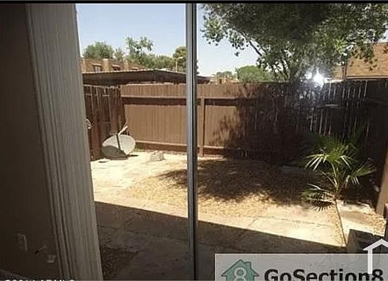 5th image of 3221 W Loma Ln