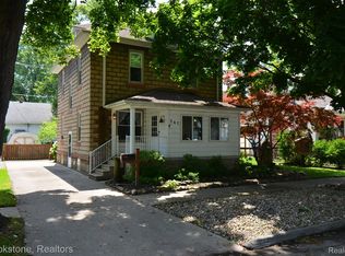 347 S William St, Marine City, MI 48039