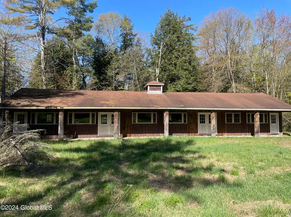 746a Howe Road, Lake Luzerne, NY 12846