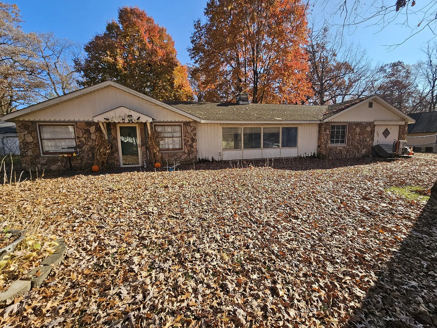 3205 N 17120e Rd photo 1