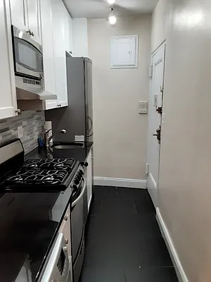 Rented by Corcoran | media 17