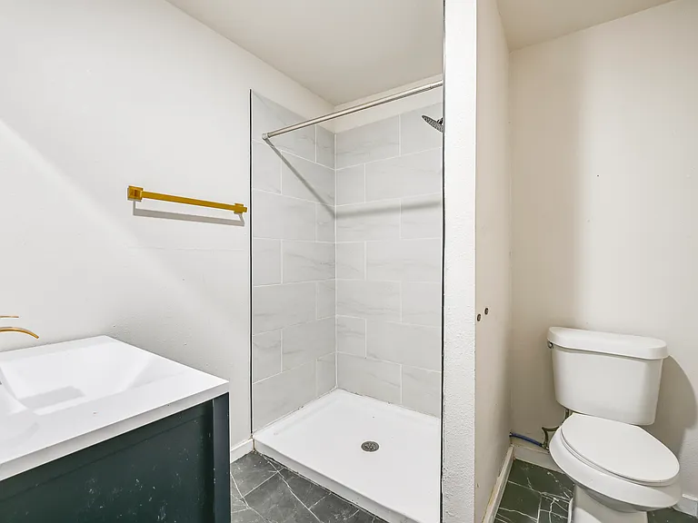 1217 E Richmond Ave — Photo 10