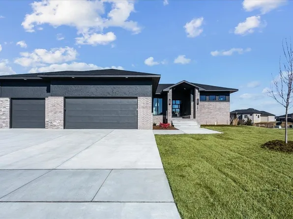 2591 N Doris Ct, Wichita, KS 67205