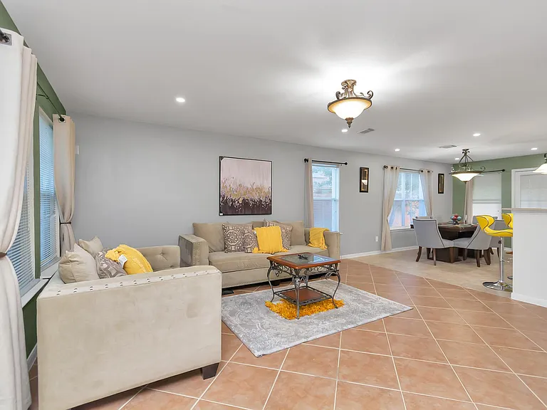 1247 Coppermeade Dr — Photo 6