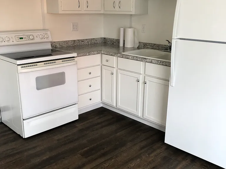 5900 Monona Dr — Photo 6