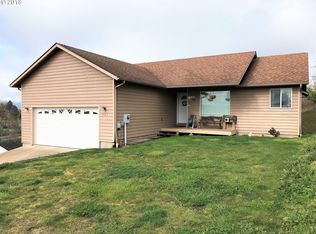 201 Armande Loop, Roseburg, OR 97471