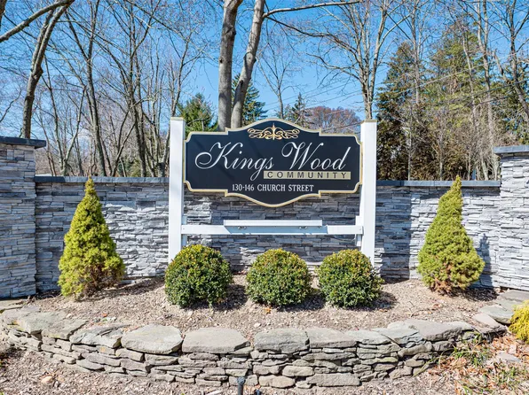 138 Church Street #3D, Kings Park, NY 11754