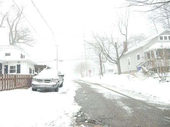 5th image of 6562 Pleasant Ave S
