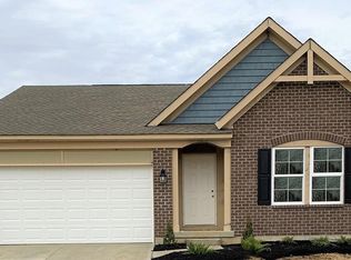 4153 Forestedge St, Tipp City, OH 45371