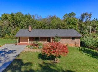 293 Norwood St, Lenoir City, TN 37771