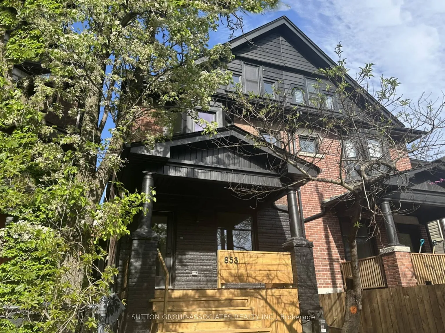 4 bed, $6,200 — Photo 1