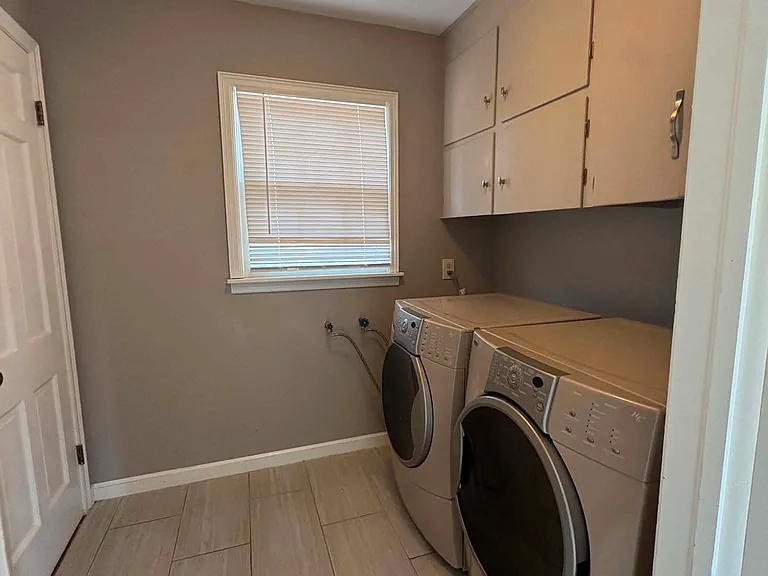 2421 S Boston Ave — Photo 34