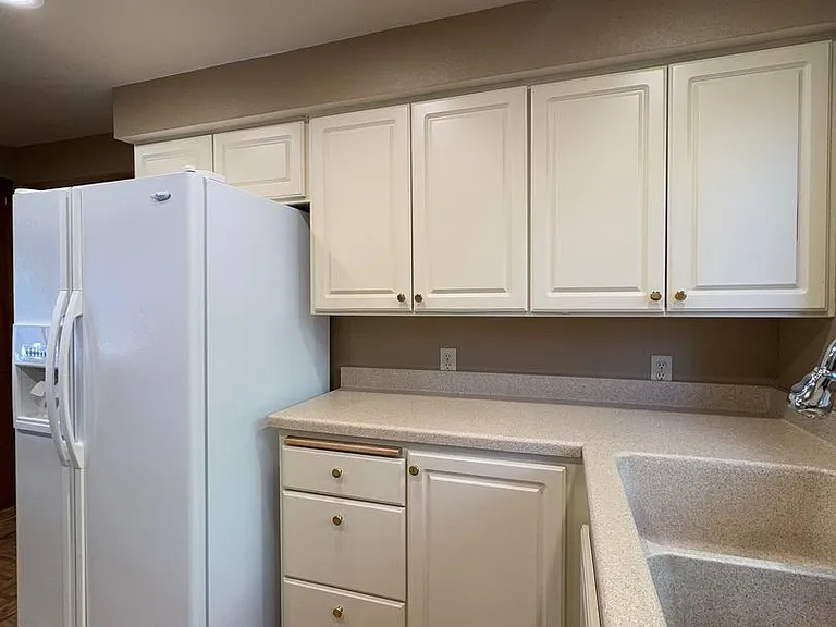 1001 N Brooklane St — Photo 26
