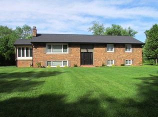 50 Rose Ter, Crestview Hills, KY 41017