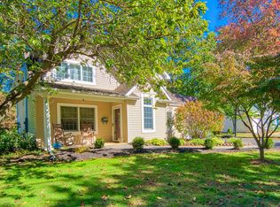 271 Beechwood Dr, Shrewsbury, NJ 07702