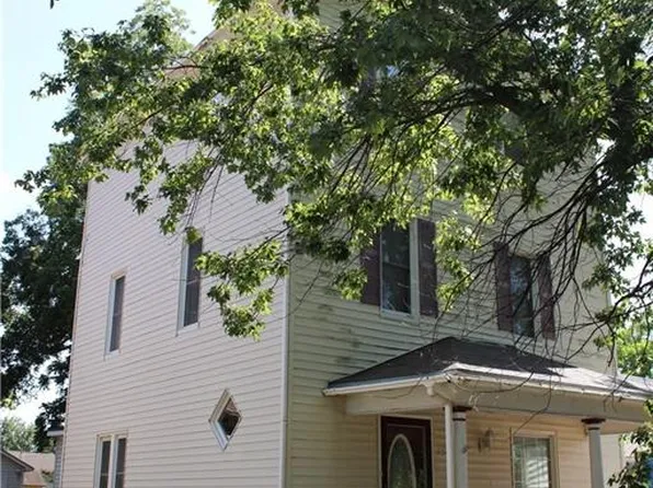 2522 Belmont Ave, Parsons, KS 67357