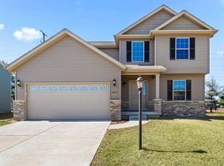 10715 N Sawmill Ln, Dunlap, IL 61525