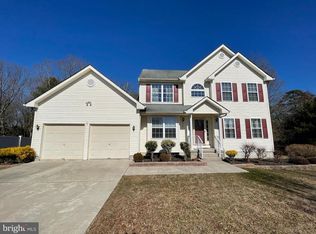 1137 Lafayette St, Williamstown, NJ 08094