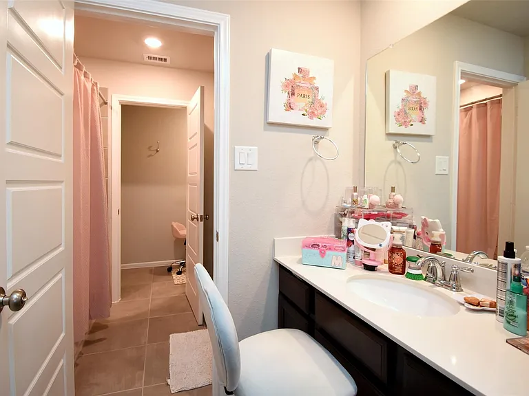 4218 Rocky Plains Ln — Photo 30
