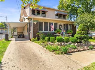 701 Bacon St, Pekin, IL