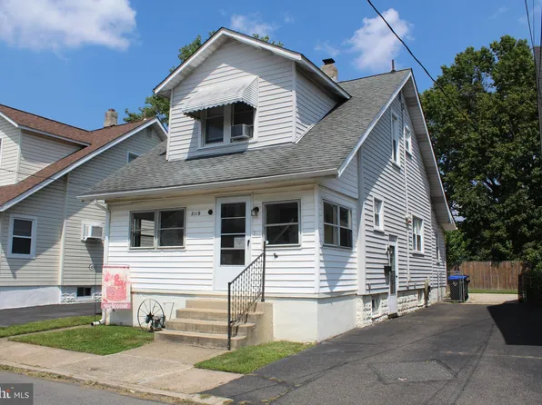 2119 Redwood Ave, Marcus Hook, PA 19061