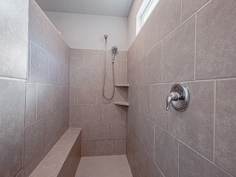2810 Calandra Lark — Photo 12