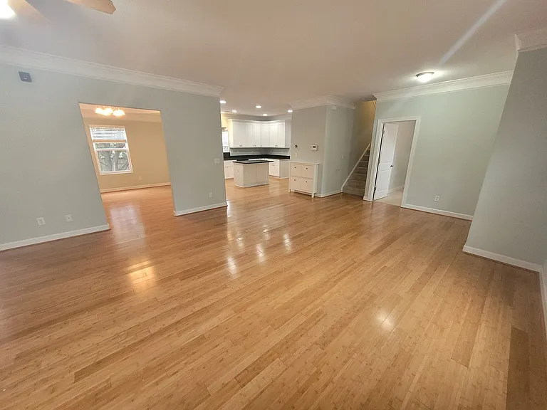 9532 15th Bay St — Photo 13
