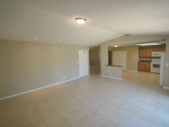 4th image of 2664 SW 12th St