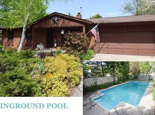 1303 Adrian Blvd, Fort Atkinson, WI 53538