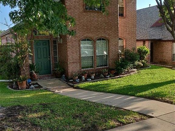 2nd image of 1345 Mae Dr