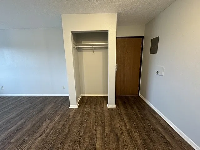 Pinebrook Apartments — Photo 7