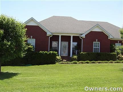 1st image of 411 Belle Breeze Pl