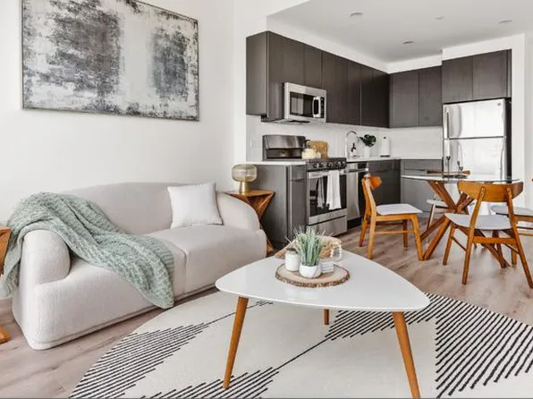 9 Homestead Place image 4 of 17