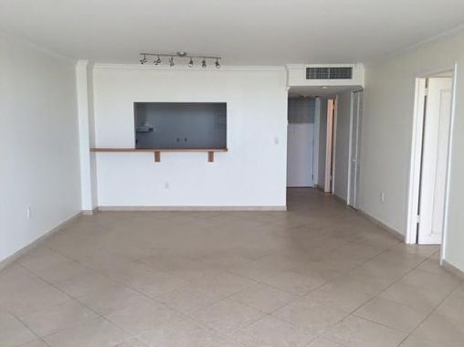 5th image of 5701 Collins Ave APT 808