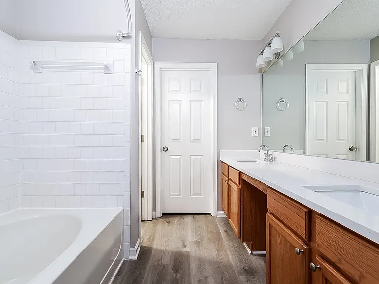 2794 Regent Walk Dr — Photo 10