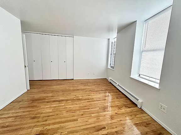 3rd image of 1165 Shakespeare Ave #5BA