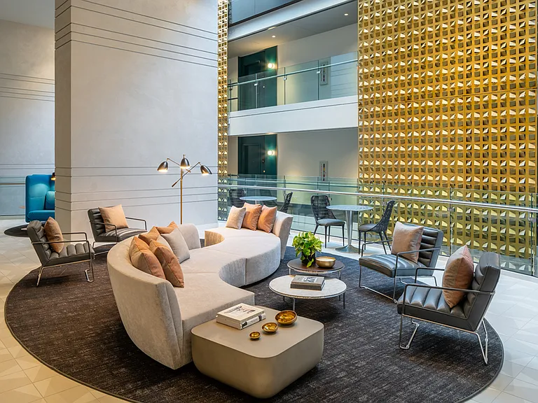 Atrium lounge