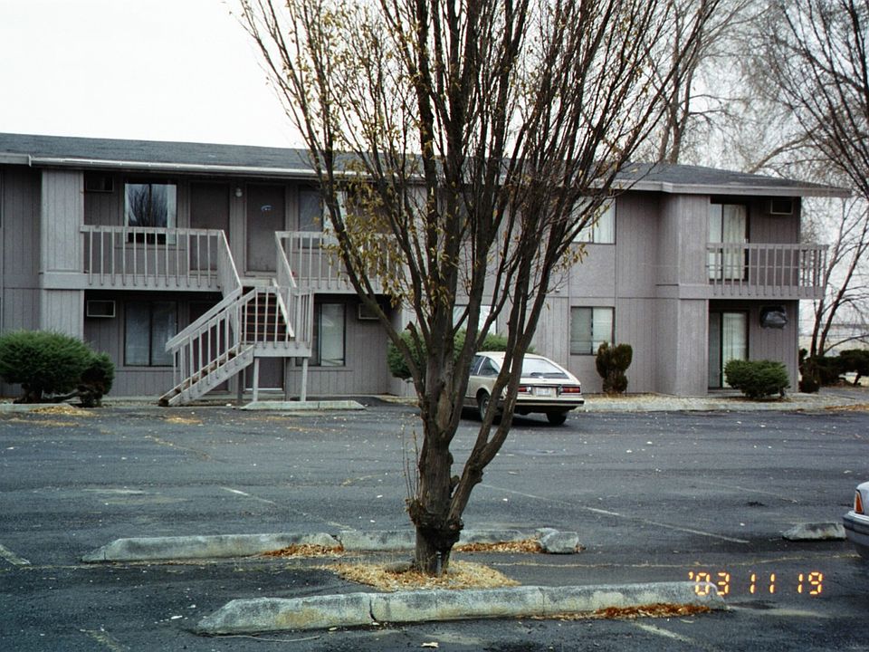 1st image of 523 W Crest Dr #52320
