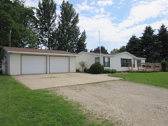2nd image of 25499 Highland Ave
