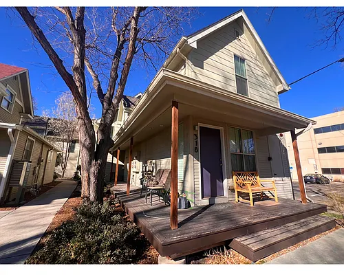 318-320 W Myrtle St Photo 1