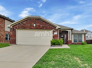 2729 Lone Ranger Trl, Little Elm, TX 75068
