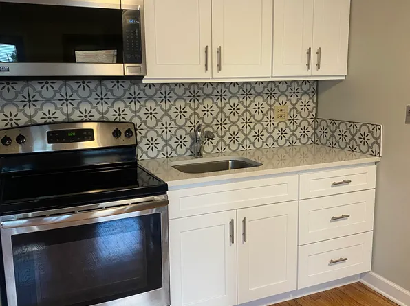 5900 N Odell Ave APT 5, Chicago, IL 60631