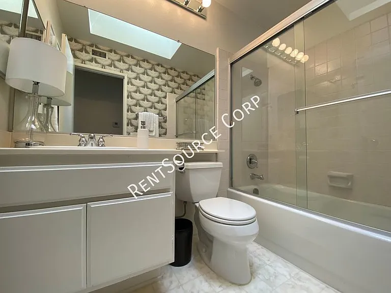 26102 Alejandro Dr — Photo 6